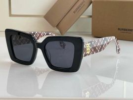 Picture of Burberry Sunglasses _SKUfw46617948fw